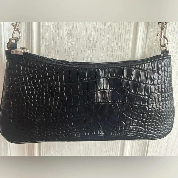 ⭐️ Express croc pattern leather mini shoulder bag. - Picture 2 of 2